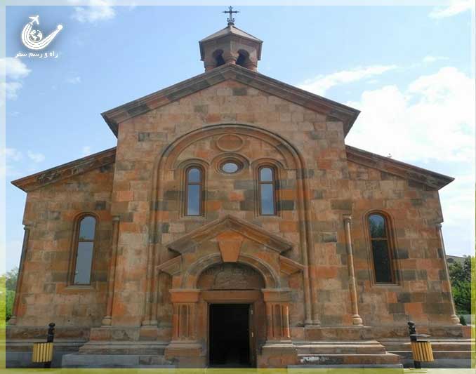 کلیسای-سنت-آستواتساتین-نورک-ایروان-ارمنستان
